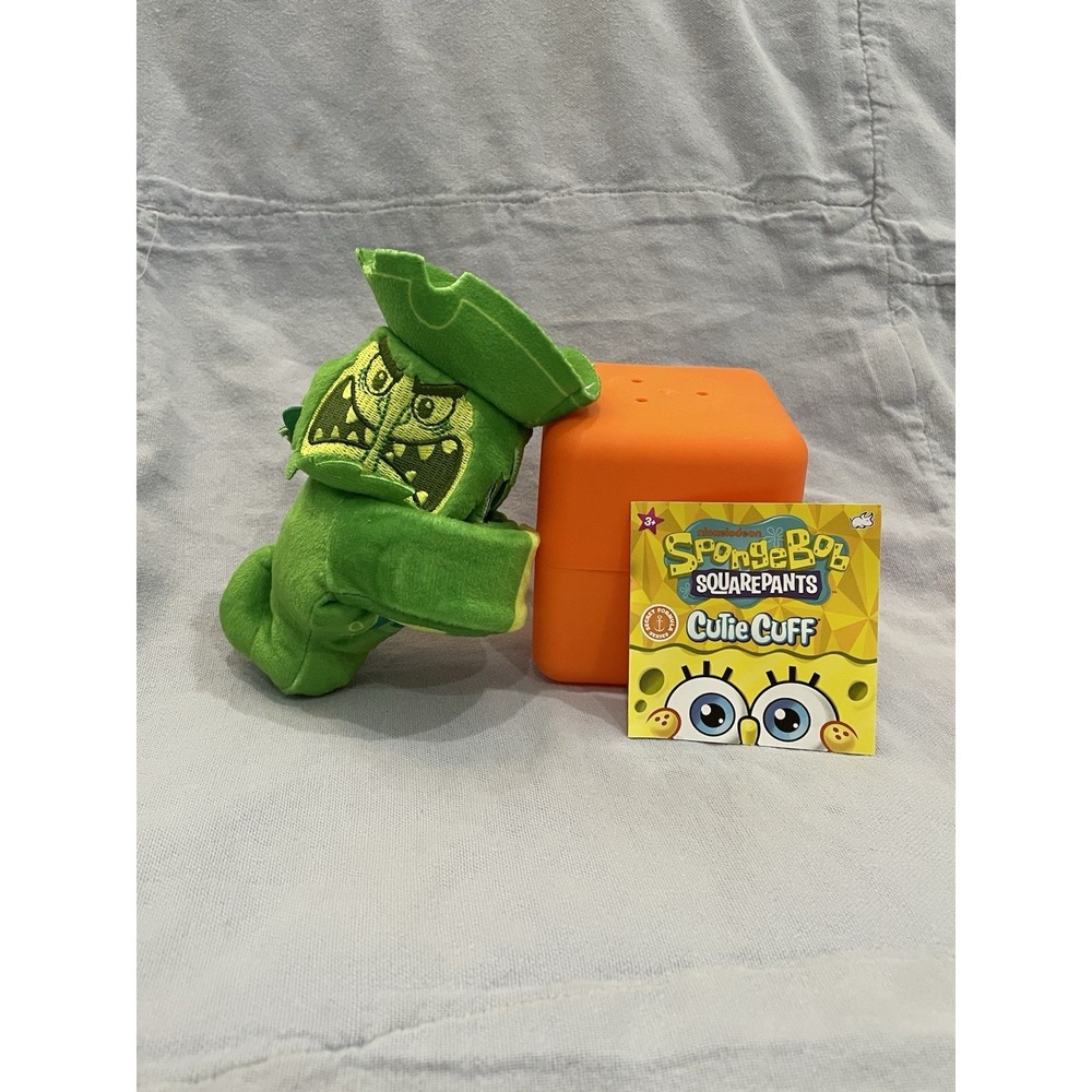 NEW SpongeBob Cutie Cuff Slap Bracelet w/ Box & Checklist - Flying Dutchman